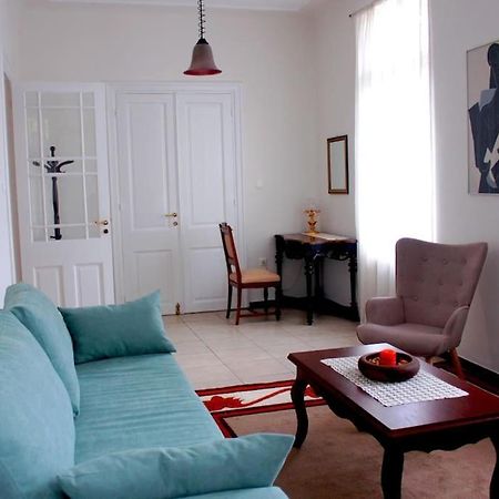 Calliope'S Neoclassical Home In The Heart Of Plaka Atina Dış mekan fotoğraf